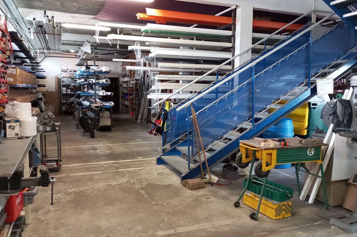 Store 64, Store Landes, Pergola bioclimatique 64, Pergola bioclimatique Landes, Remplacement toile store 64, Remplacement toile store Landes, Dépannage store 64, Dépannage store Landes, Store intérieur 64, Store intérieur Landes