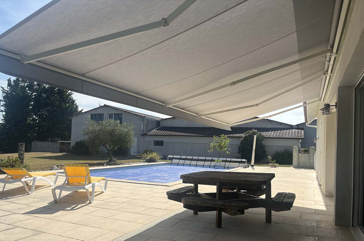 Store 64, Store Landes, Pergola bioclimatique 64, Pergola bioclimatique Landes, Remplacement toile store 64, Remplacement toile store Landes, Dépannage store 64, Dépannage store Landes, Store intérieur 64, Store intérieur Landes